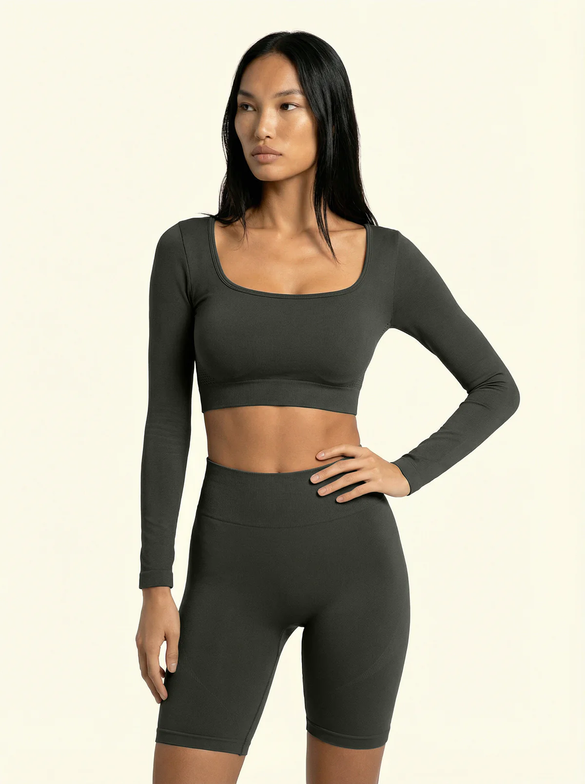 T-Shirt Crop Seamless F**K Verde Militare 05SM02-GN - Image 2
