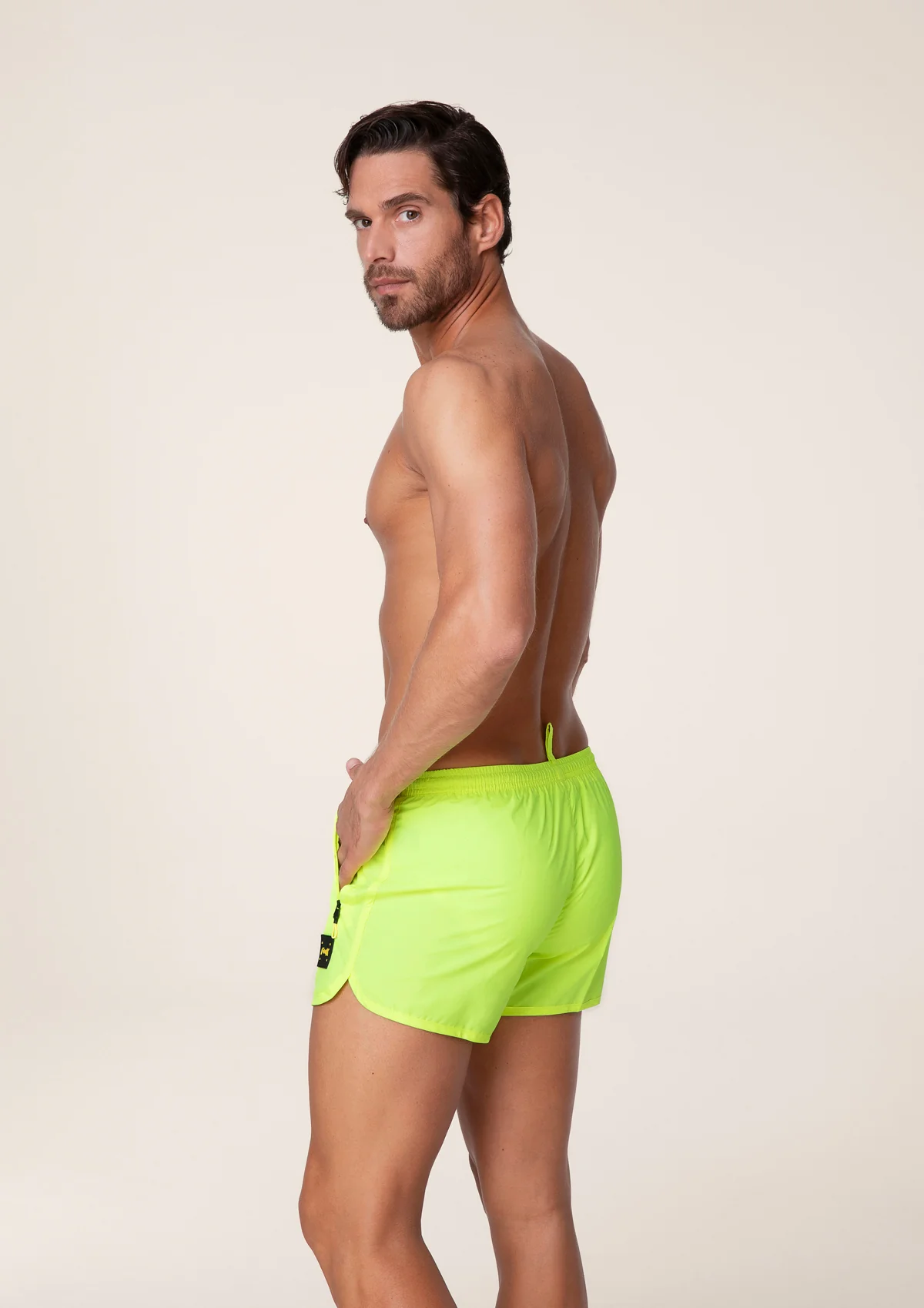 SHORT CORTO CON ZIP LATERALI - Image 2