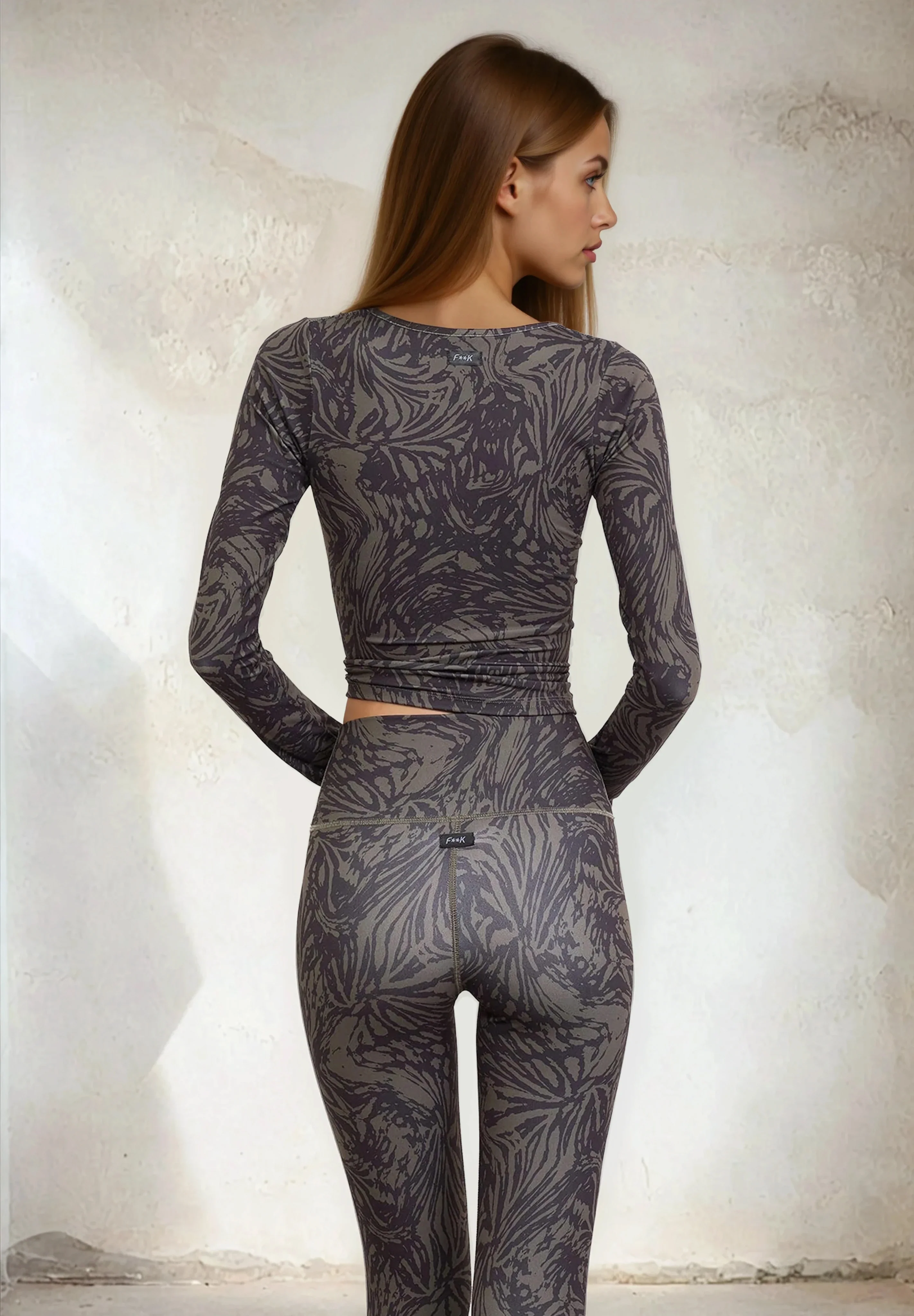 Top Manica lunga Donna F**K Fantasia W0522-X01 - Image 3